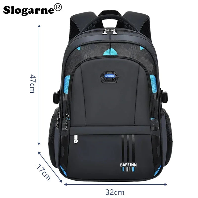 Primary and Middle School Students Schoolbag Boys Light Large Capacity Backpack Children Burden Relief Spine Protection Backpack