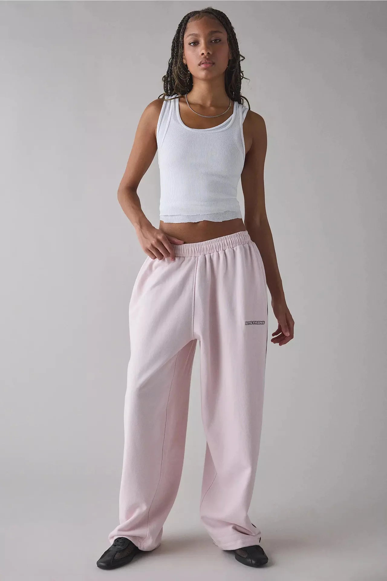 Pantalones Casuales New Pink Embroidered Casual Pants For Women Loose And Comfortable Straight Elastic Waist Trousers 2025 New