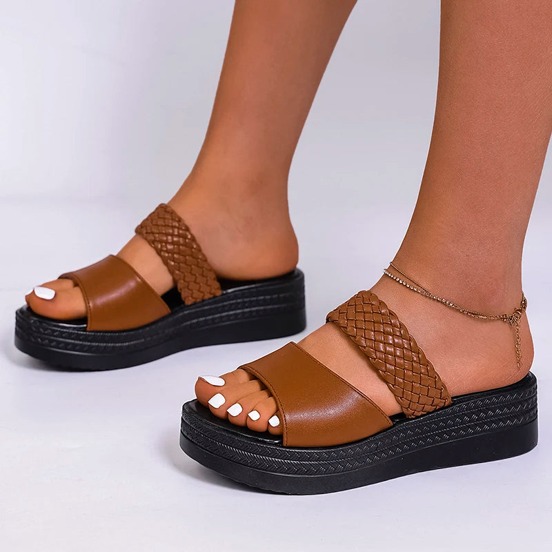 Women's Brown Woven Platform Sandals Non Slip Thick Sole Outdoor Slippers Woman Plus Size 43 Wedge Heels Summer Shoes Footwear