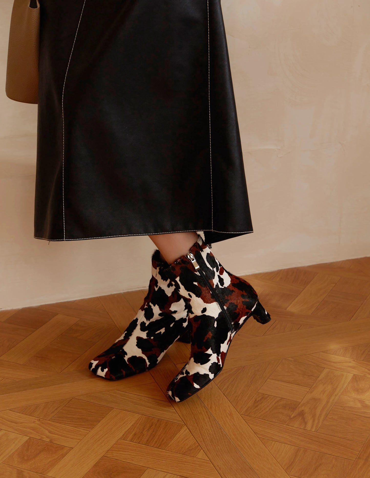 Genuine Leather Horsehair Square Toes Ankle boots,Fashion winter woman boots,knight boots, Modern High Heel boots Women pumps
