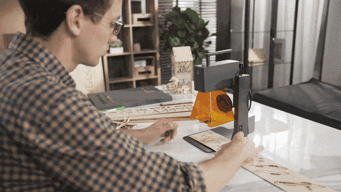 LaserPecker 2 Laser Engraver Portable Wood Engraving Machine DIY Logo Printer Wood Graver Art Making Laser Engraving Machine