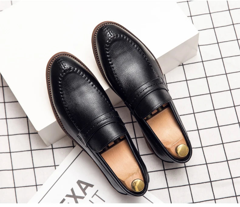 High Quality Formal Shoes For Men Loafers Men Business British Wedding Social Leather Shoes Men’s Dress Shoes Leather Shoes Male