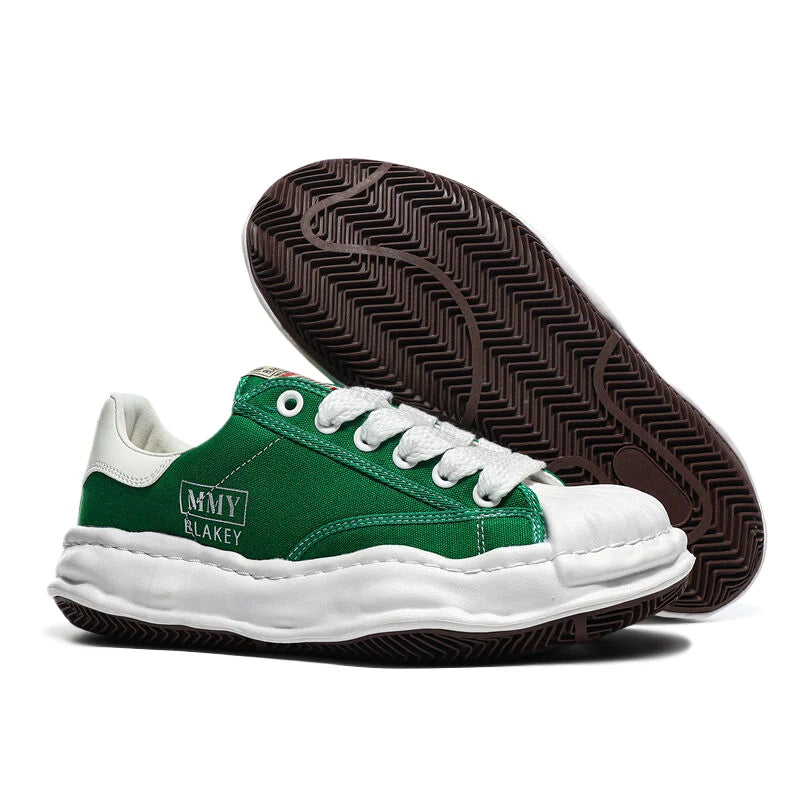 Women Casual Shoes Men's Sports footwear Summer Casual Thick Soled Male Soft Comfortable Non-slip Outdoor Fashion Board sneakers
