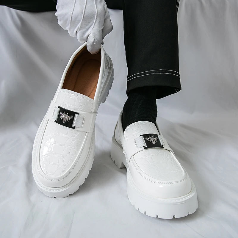New Leather Shoes Men's Round Toe Thick soled Formal Shoes Loafers Non Slip Fashion Light luxury college Business Casual Shoes