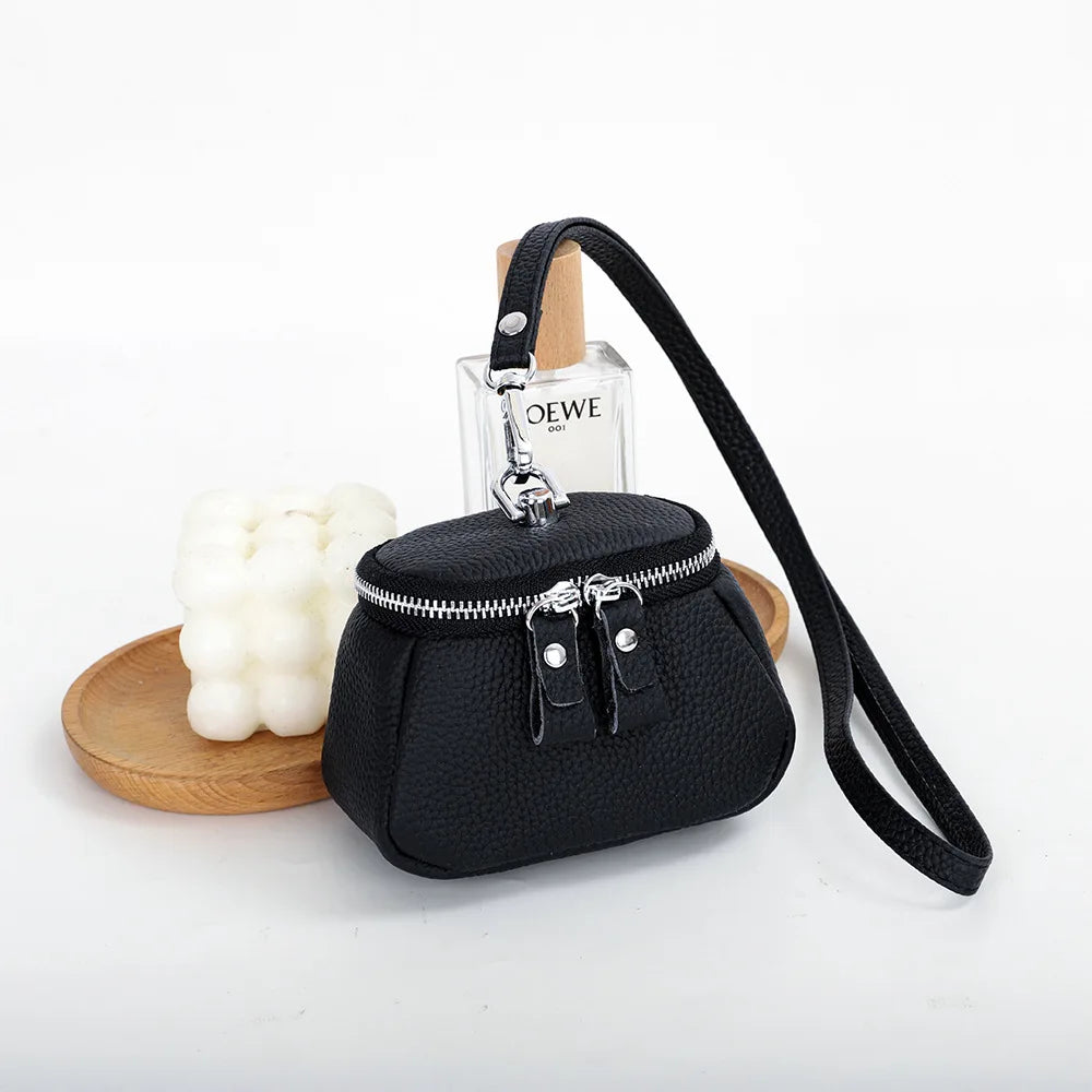 Ladies Genuine Leather Cosmetic Bag Fashion Cosmetic Case Makeup Bag Women Clutch Mini Toiletry Bag Cosmetic Pouch with Lanyard