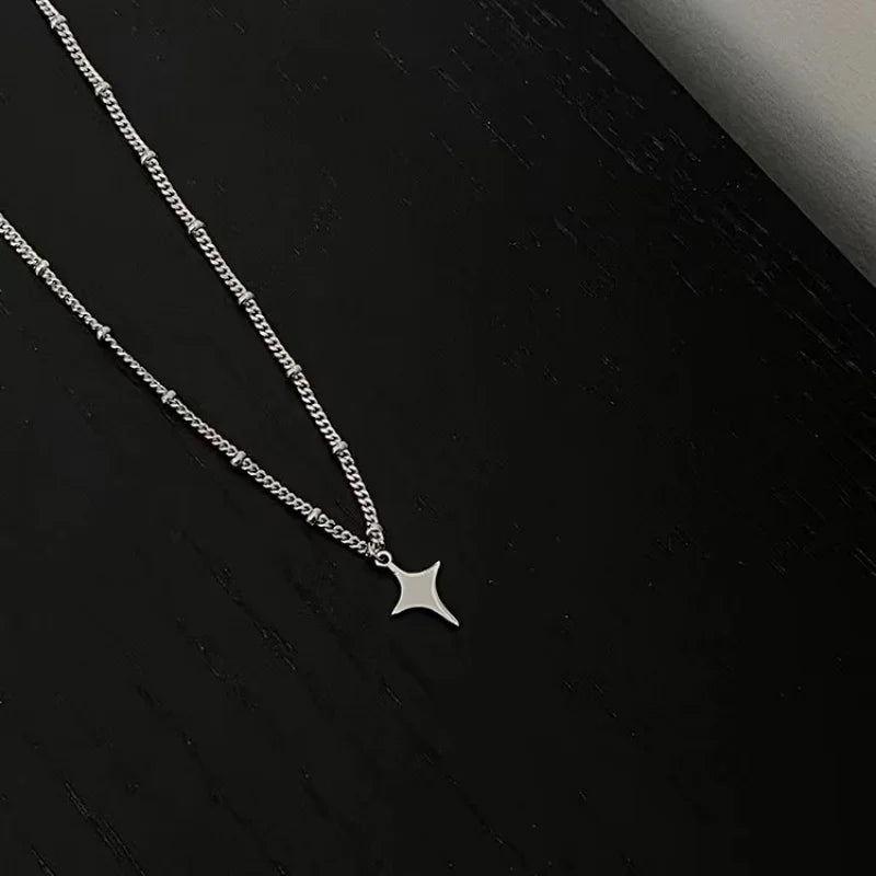 Simple Trendy Vintage Necklace Women Men's Fashion Necklace Hollow Choker Pendant Neck Jewelry Accessories Party Chain Wholesale