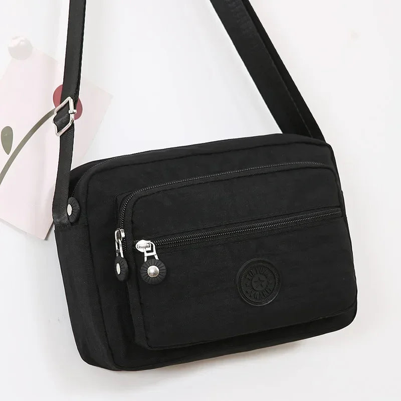 Fashionable Crossbody Bags for Women Leisure Shoulder Bag with Adjustable Shoulder Strap Zipper Closure Suitable for Daily Use