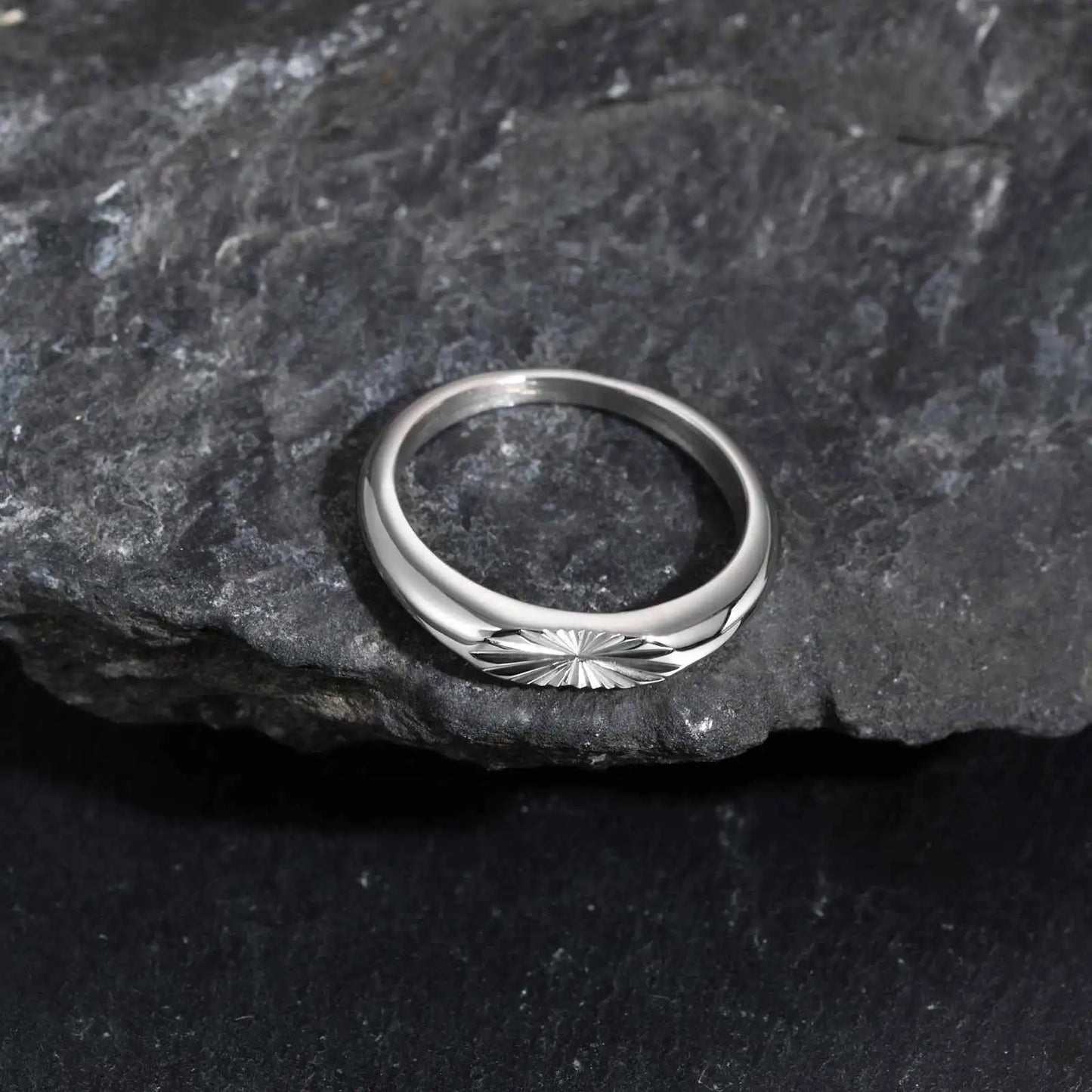 Minimalist Silver Color Men's Ring,Embossing Radiation Sunburst Stainless Steel Tail Ring,Stylish Wedding Finger Ring Gifts