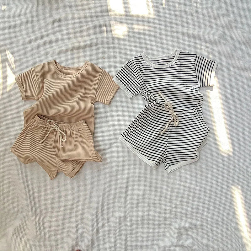 Comfortable Baby Clothes Set  Boys Simplicity Stripe Round Neck T-shirt +  Striped Shorts  breathable casual girl short sleeved
