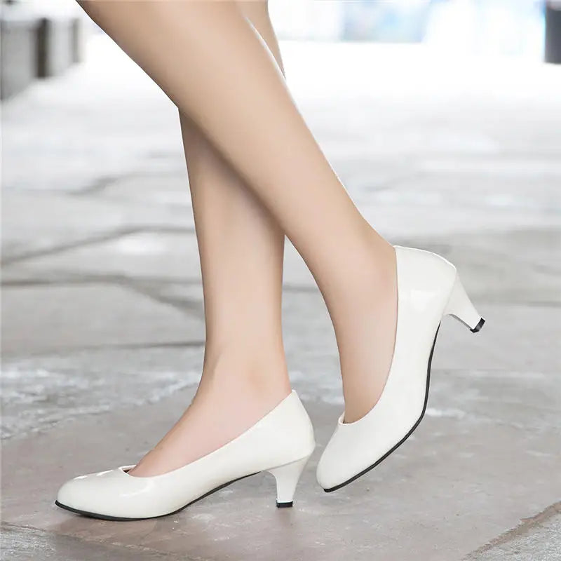 Women's Low Heeled Shoes with Pointed Toes and Shallow Mouth Seasonal Single Shoes Fashionable Thick Heeled Ladies Work Shoes