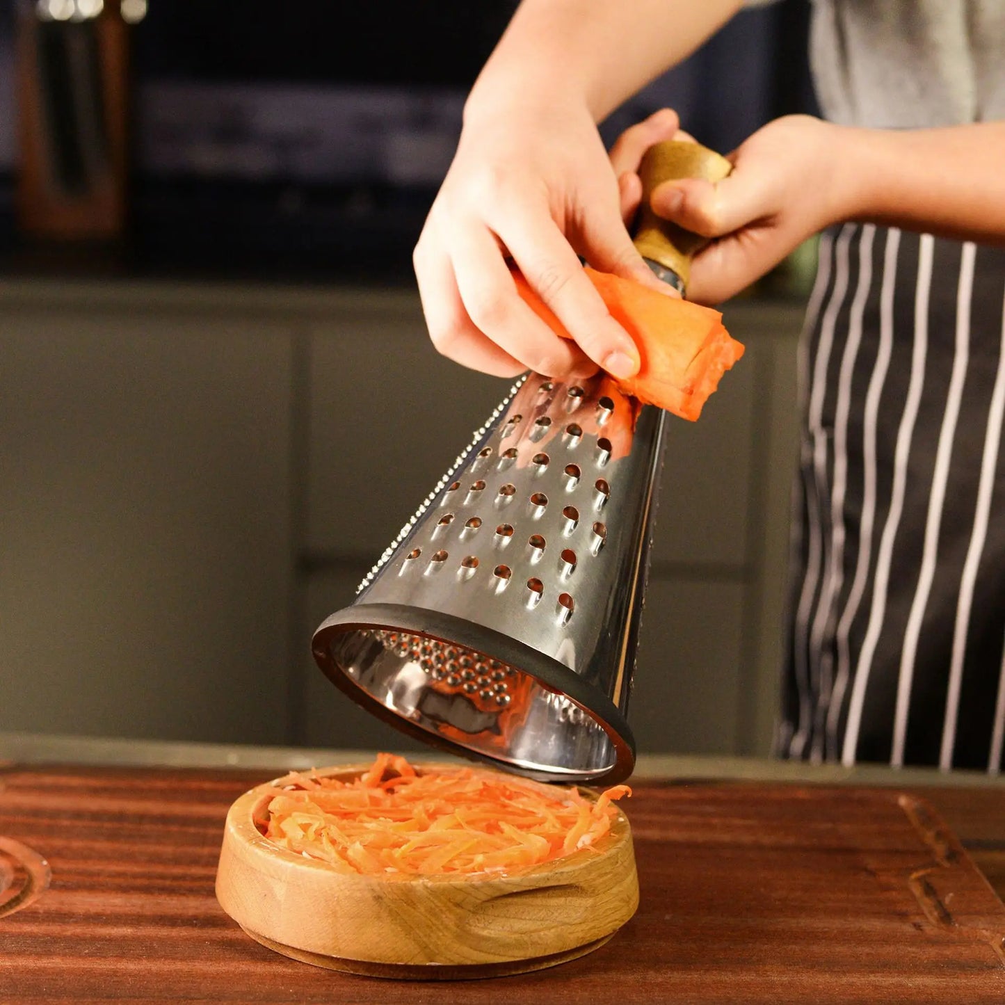 Cheese Slicer Disc Cheese Slicer Cheese Rotary Slicer Manual Chocolate Crushing Scraper Tool