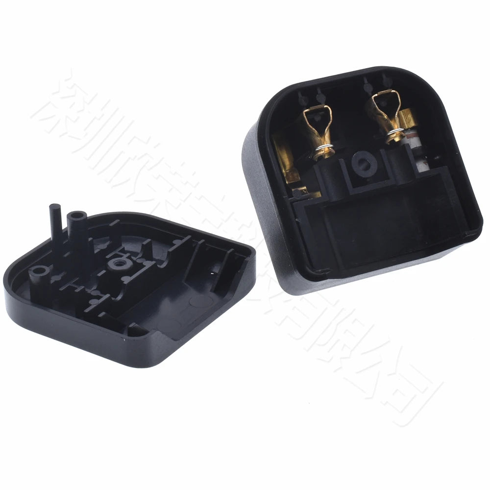 European EU 2Pin to UK 3Pin Power Socket Travel Plug Japan European EU to UK Travel Adapter Electrical Charger Adapter Converter