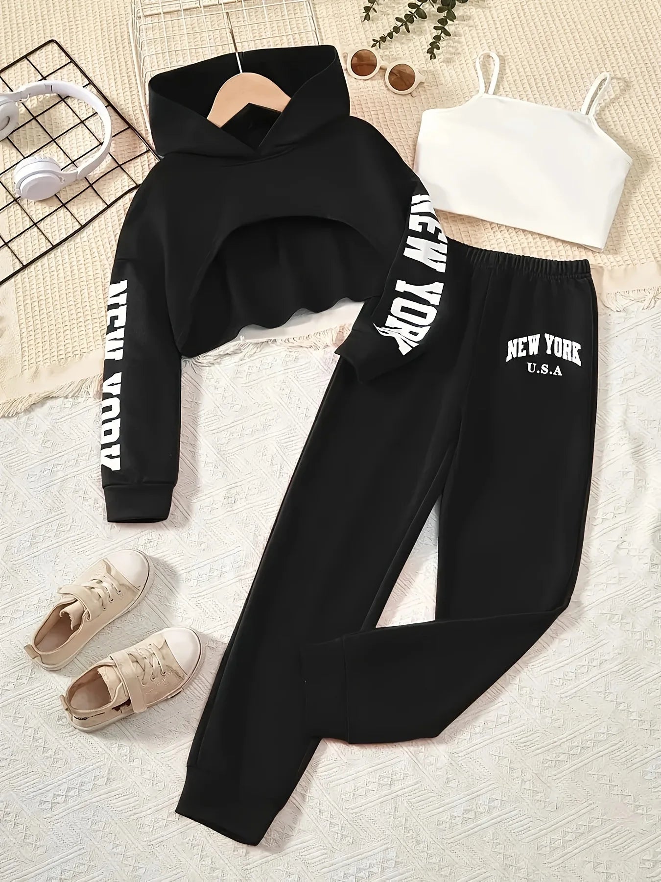 2026 girls clothes spring letter sweatshirt hooded crop top and bottom new york port pants leggings teens child set 4 10 12 year