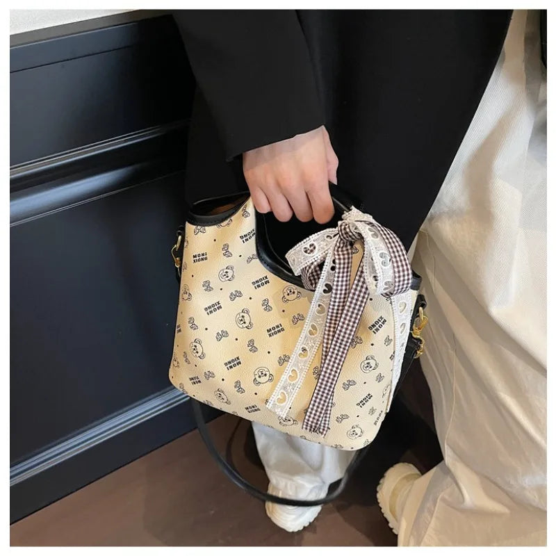 Popular bags for women, new fashionable French printed armpit tote bag, minimalist handbag, diagonal cross bag