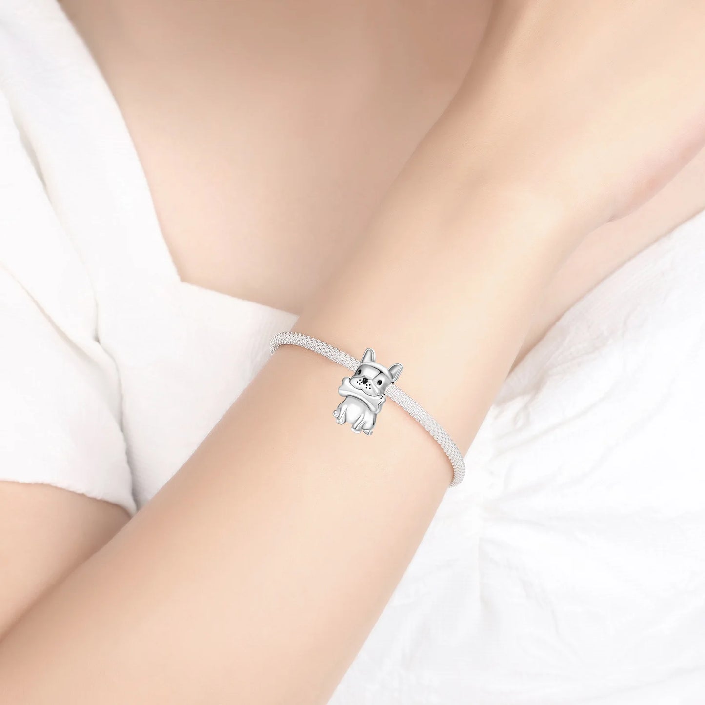 925 Sterling Silver Girl Holding Dog Charms Beads Fit Original 925 Bracelet Making Gift for Woman Jewelry Diy Fashion Pendant