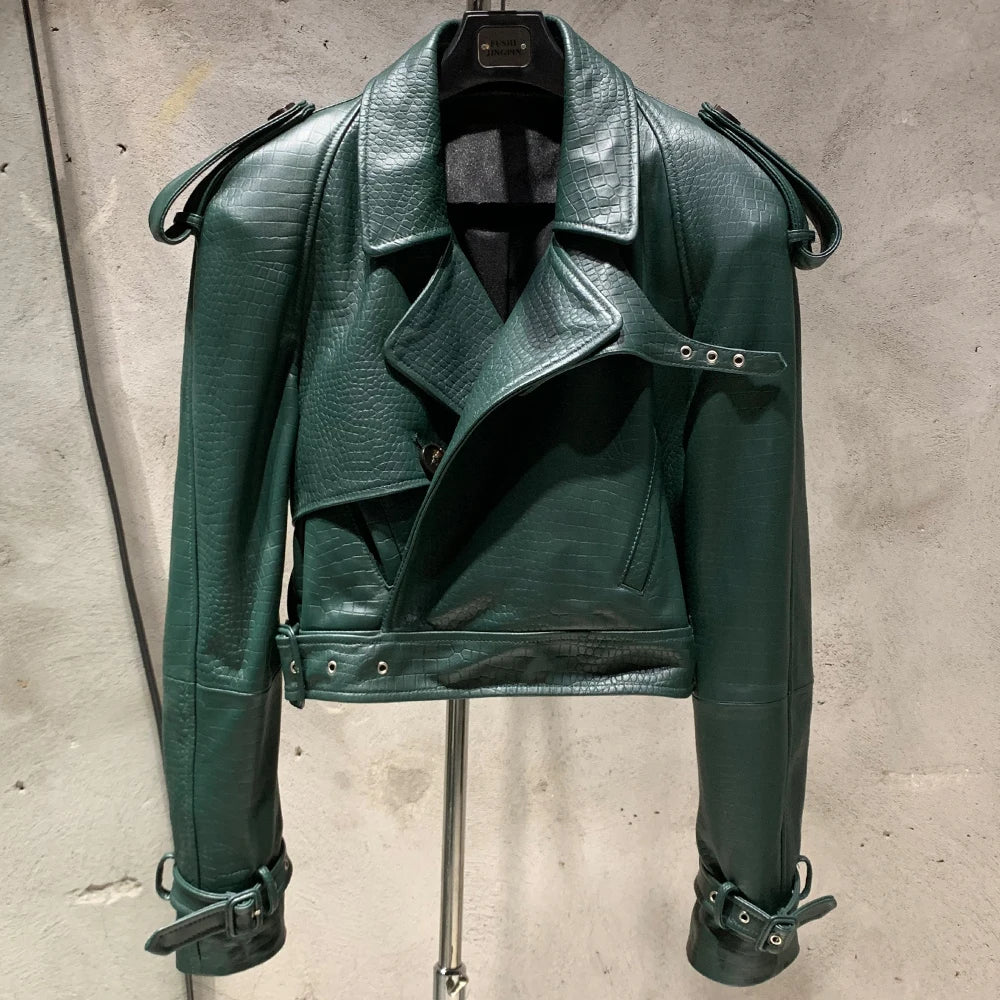 Embossed Leather Jacket Women Winter Genuine Sheep Leather Coat Wide Shoulder and Paddad 23012