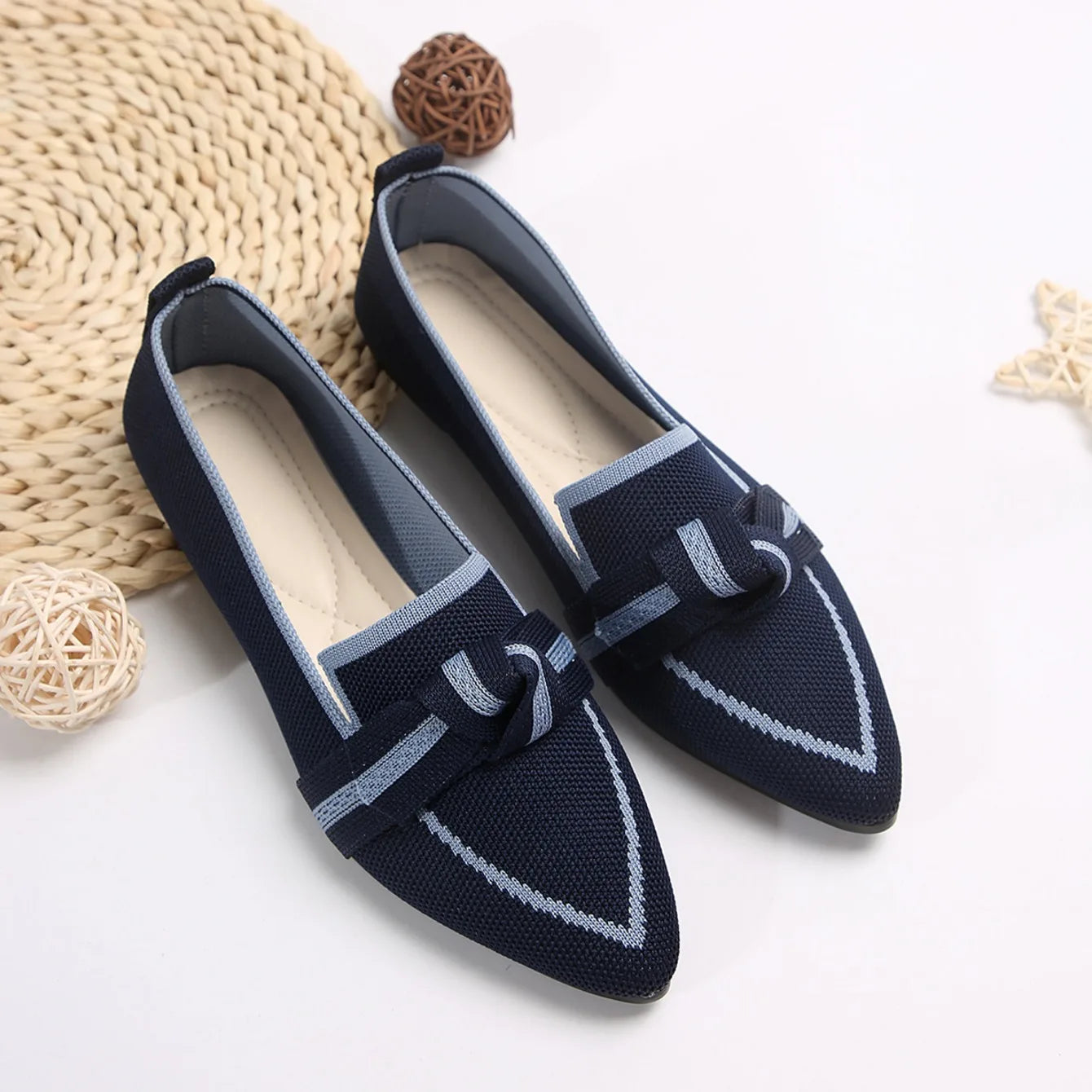 2024 Women Flats Walking Shoes Pointed Top Solid Color Loafers Mesh Breathable Shoes Comfortable Women Sneakers Zapatos De Mujer