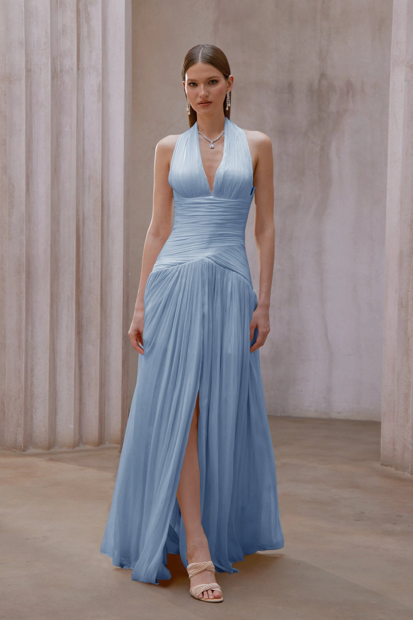 Sexy Blue Silk Satin Long Evening Dresses V-Neck Sleeveless Prom Dresses Saudi Araric Formal Occasion Prom Gowns Customize