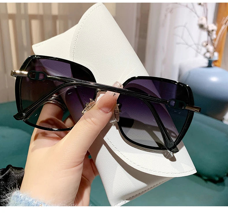 New Fashion Polarized Sunglasses Women UV400 Gradient Lens Sun Glasses Oversized Retro Square Luxury Brand Oculus