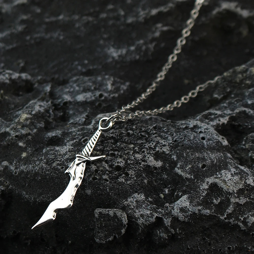 Anime Solo and Leveling Series Necklace Exquisite Fashion Short Blade Model Cosplay Pendant Necklace Trendy Jewelry Presents ﻿