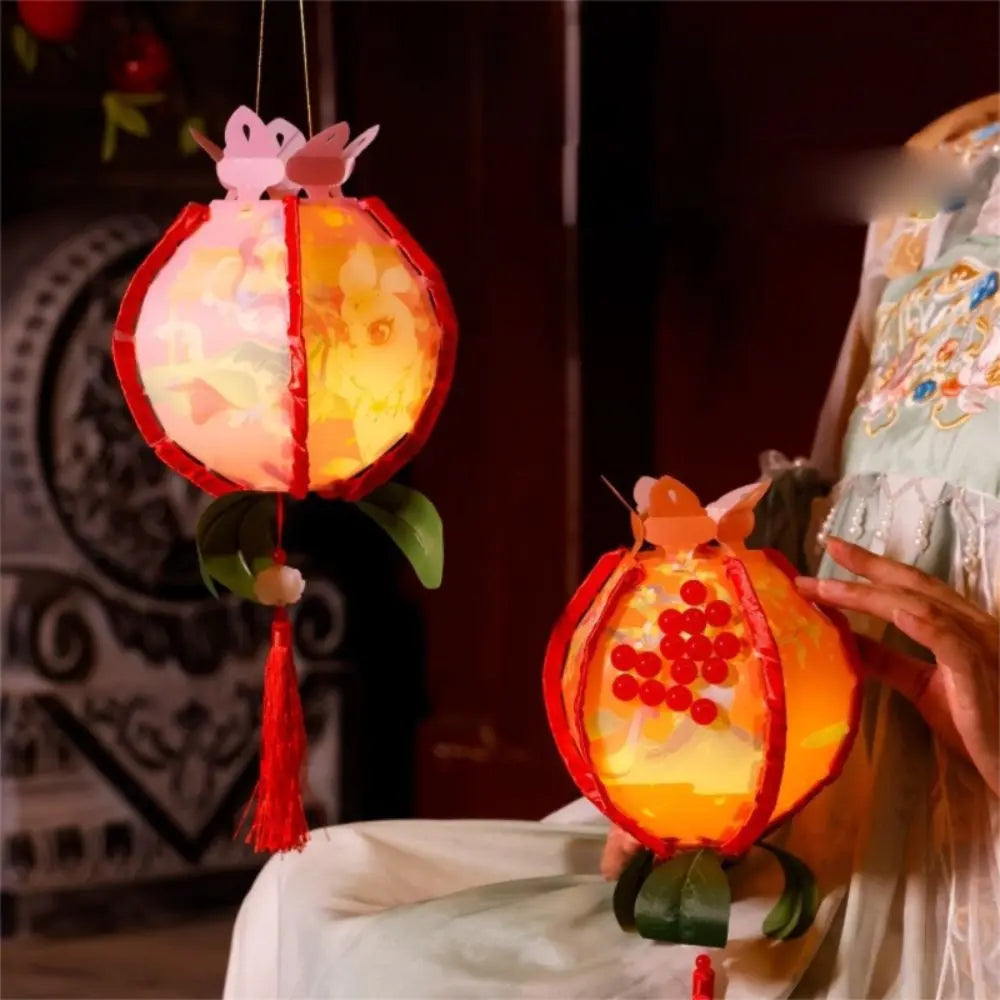 Rabbit Pomegranate Lantern Glowing Chinese Style Mid-Autumn Lanterns Handmade DIY Handheld Lanterns Mid Autumn Festival