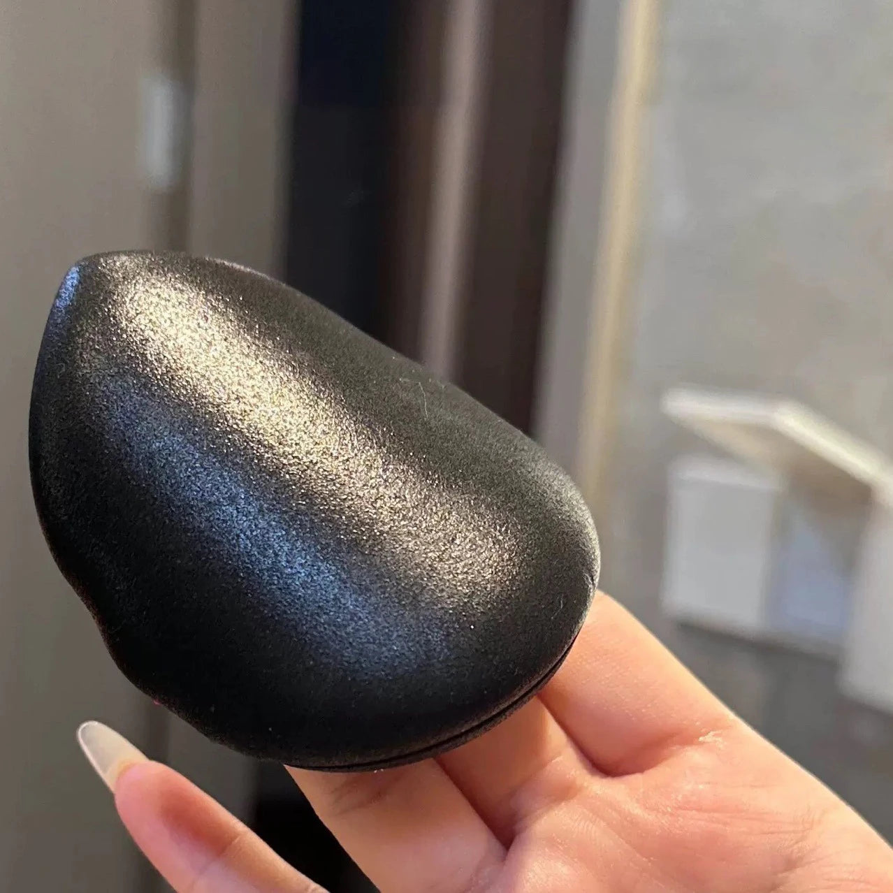 1/2PCS Black Leather Air Cushion Sponge Powder Puff Dry Wet Dual-use Beauty Cosmetic Foundation Powder Puff Makeup Sponge Tools