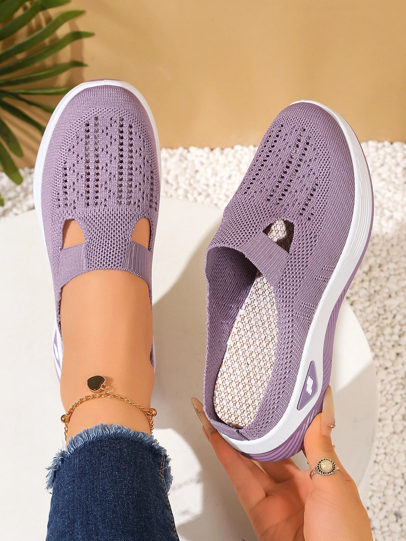 Women shoes Convenient and comfortable at home, one foot with a vent and half slipper women's summer shoes free shippiing shoes