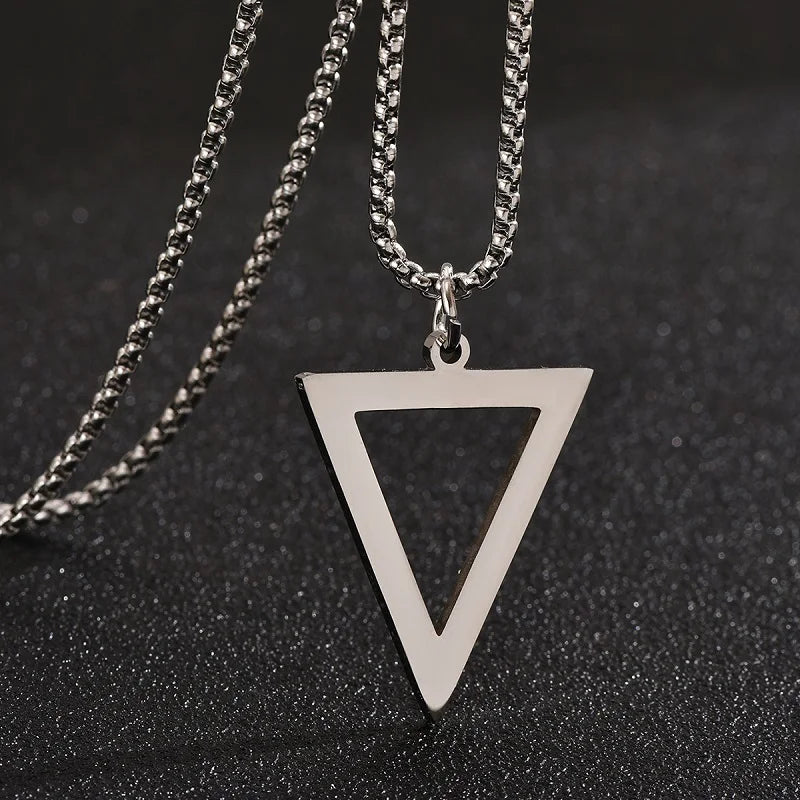 Vintage Fashion Men Jewellery Black Triangle Necklace For Men Stainless Steel Chain For Men Geometric Pendant Punk Party Jewelry