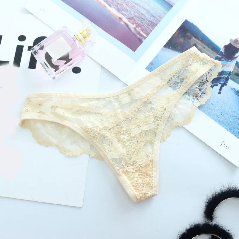 Women Sexy Thongs  Scalloped Floral Lace Fine Lingerie Low Waist Translucent Breathable Hollow Sheer Sexy Intimate Lingerie