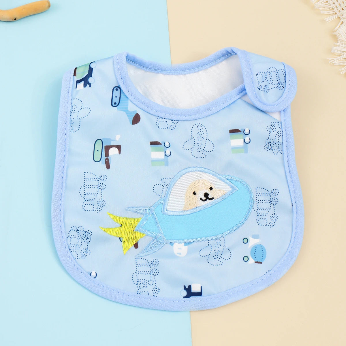 Baby Girl Boy Feeding Bibs Waterproof Apron Cartoon Towel Kids Toddler Dinner baberos Bandanas Burp Cloths