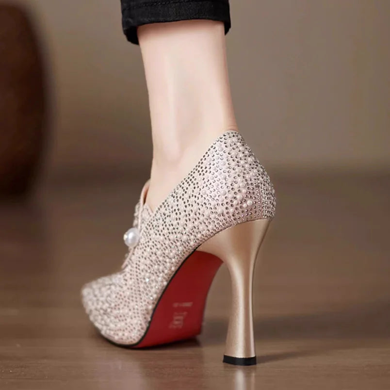 2026 Spring and Autumn high heels, pointed-toe, thick-heeled, shallow-mouthed, elegant and versatile professional women's shoes