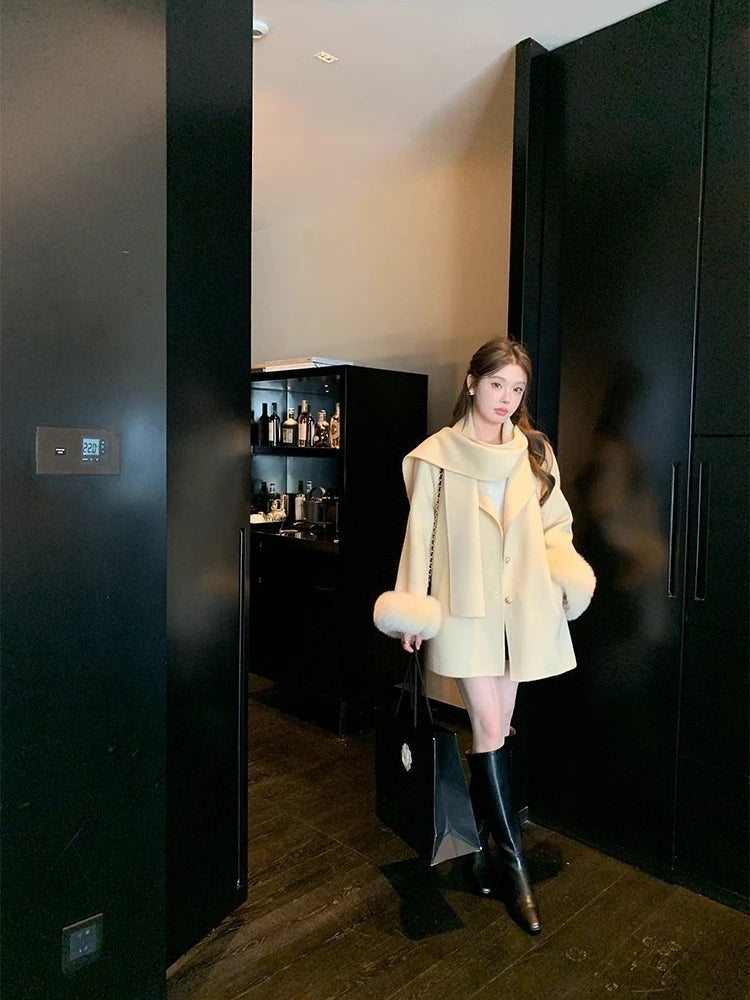 Elegant Wool Coat Warm Women Double Faced Luxury Real Fox Fur Sleeves 100 Wool Scarf Autumn Winter 2025 New Fashion Trench Coat