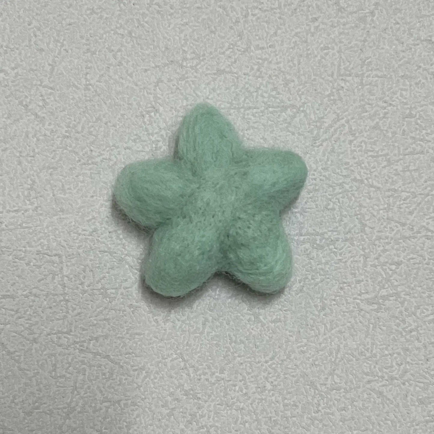 Accessories for Newborn Photography Made of Babies Wool Felt Star Heart Shapes Baby Studio Accessories Decorations