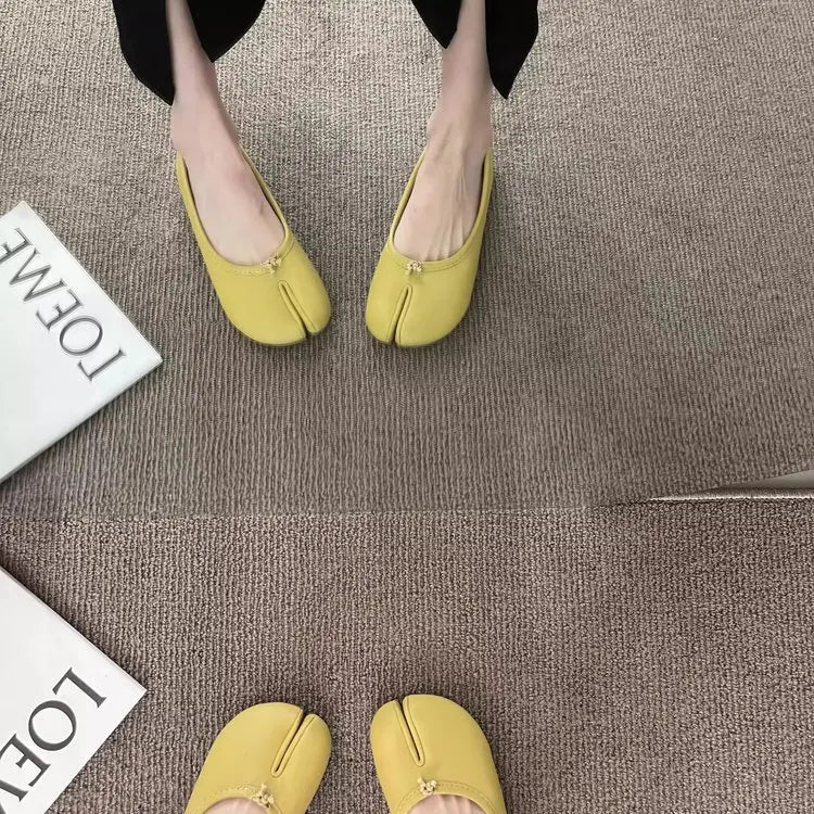 Korean Style Horse-Shoe Split-Toe Women's Shallow Mouth Single Shoes New Slip-On Pig's Trotters Versatile Grandma Flat Loafers