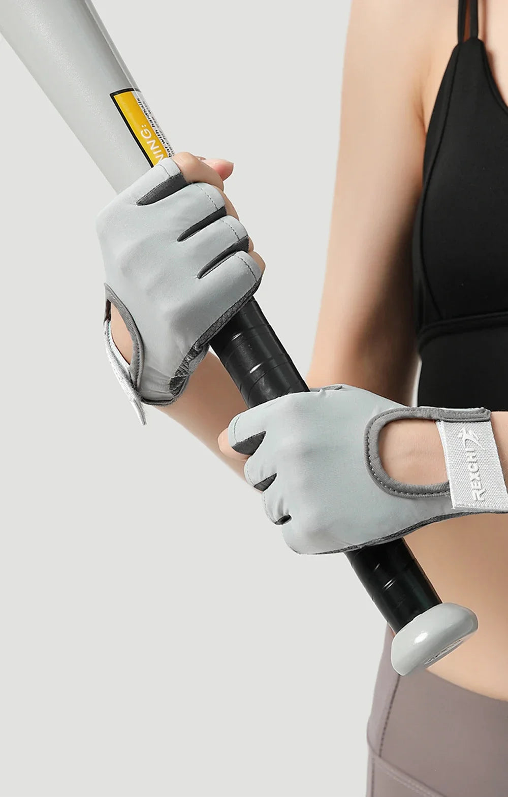 1 Pair Gym Body Building Training Fitness Gloves Sports Weight Lifting Exercise Slip-Resistant Gloves for Women Men Yoga Gloves