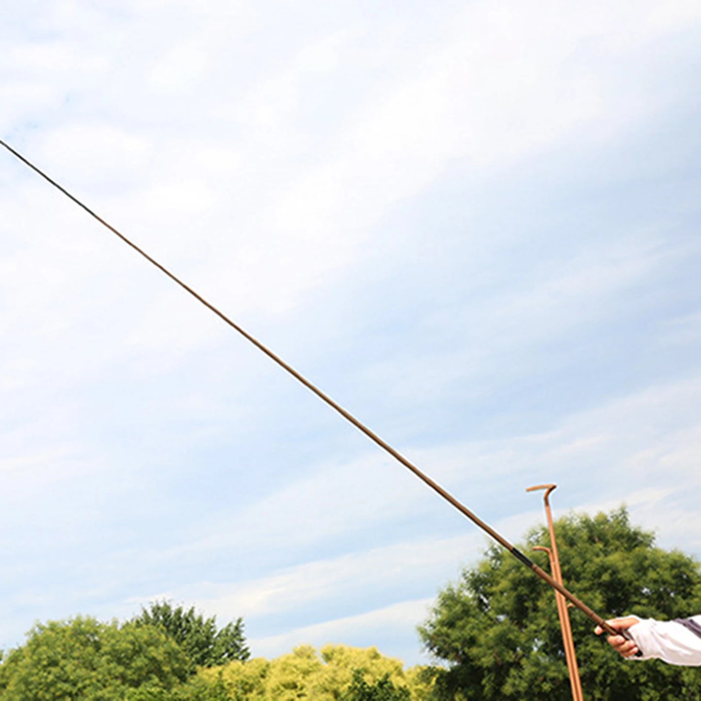 Portable Telescopic Fishing Rod with Solid Rod Tip Design for Freshwater Fishing Using