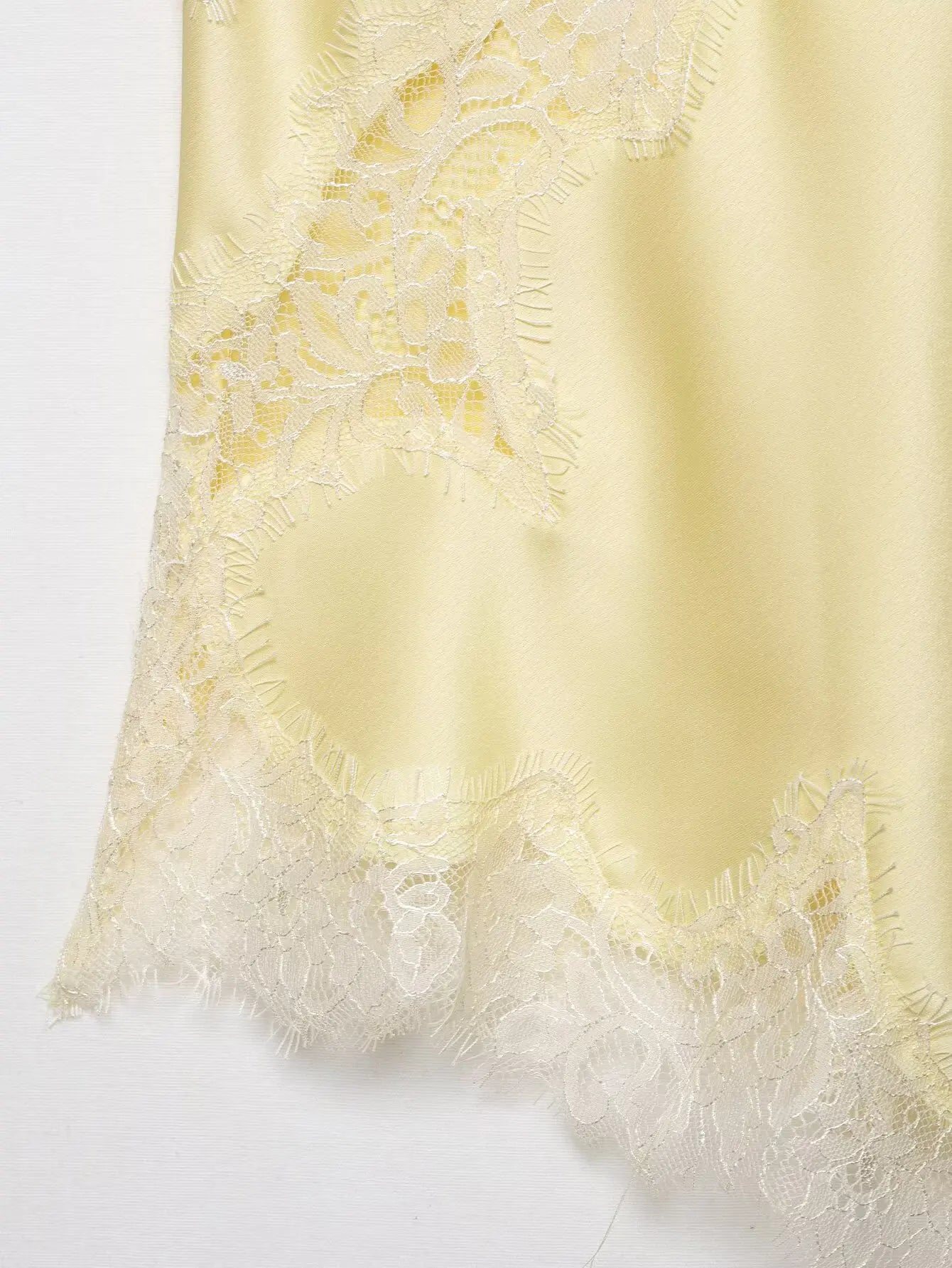 HH Summer Women Chic Sexy Lace Spliced Suspender Tops Woman V-neck Sleeveless Backless Hollow Asymmetrical Hem Design Top