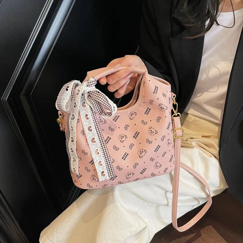 Popular bags for women, new fashionable French printed armpit tote bag, minimalist handbag, diagonal cross bag
