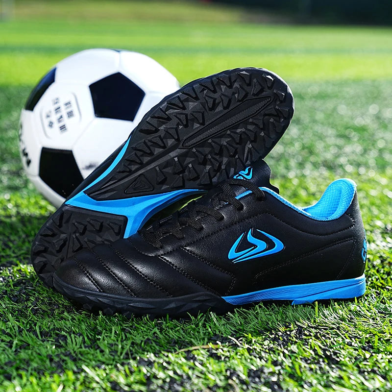 New Men Football Boots Outdoor Soccer Shoes TF FG Grass Cleats Comfortable Training Shoes Match Futsal Breathable Sport Indoor
