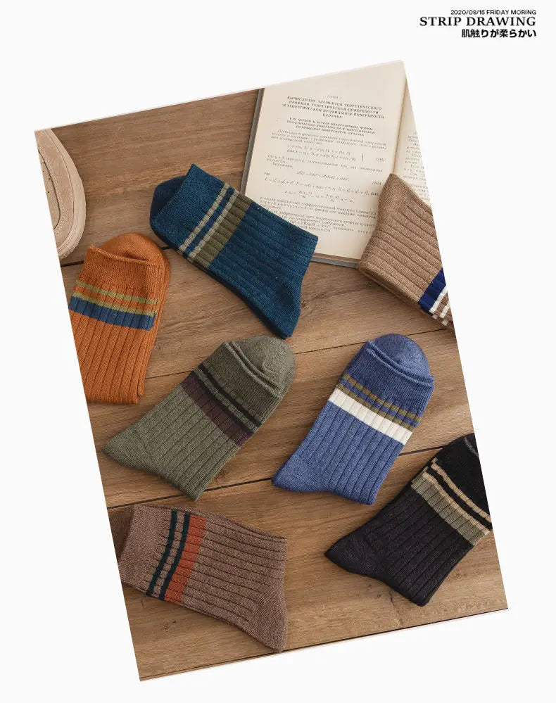 7 Pairs of Men's Striped Socks Fashionable Casual Socks High Quality Harajuku Retro Socks for Men Large Size Long Socks