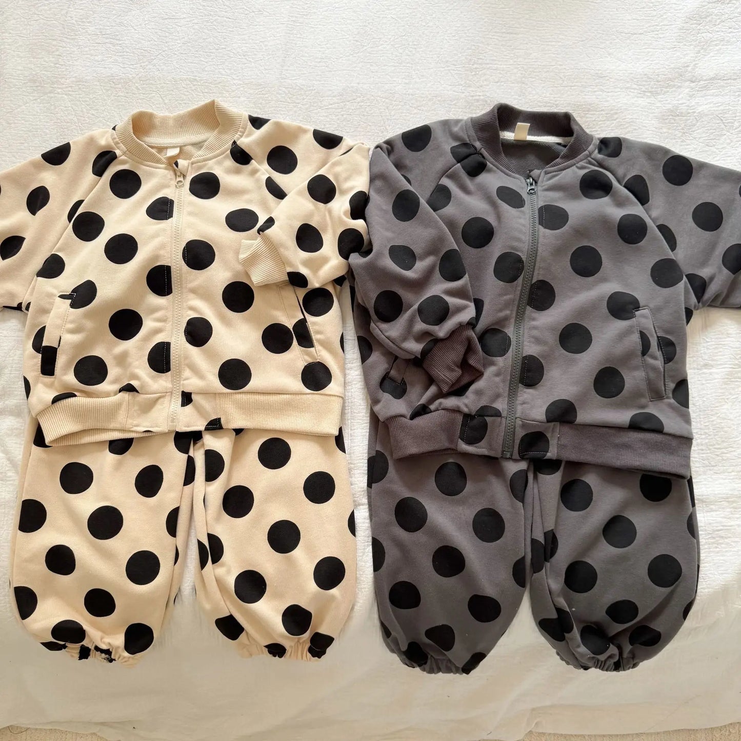2025 Autumn New Children Long Sleeve Clothes Set Boys Girls Zipper Coat + Sweat Pants 2pcs Suit Kids Casual Polka Dot Outfits