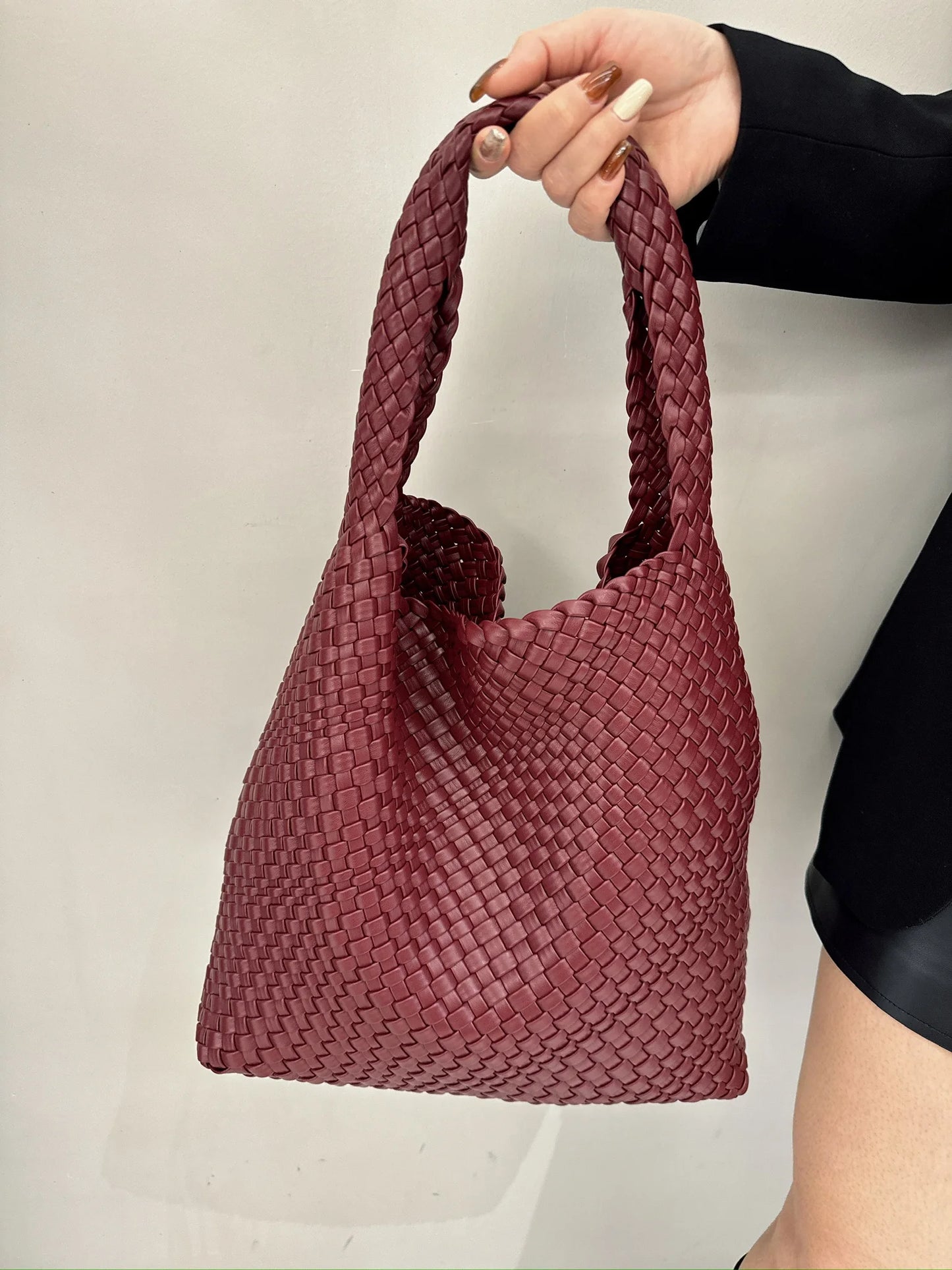 Women's fashion bags Women's bags promotion 2024 Fall and winter Explosive Models PU Hand-woven shoulder bag for women