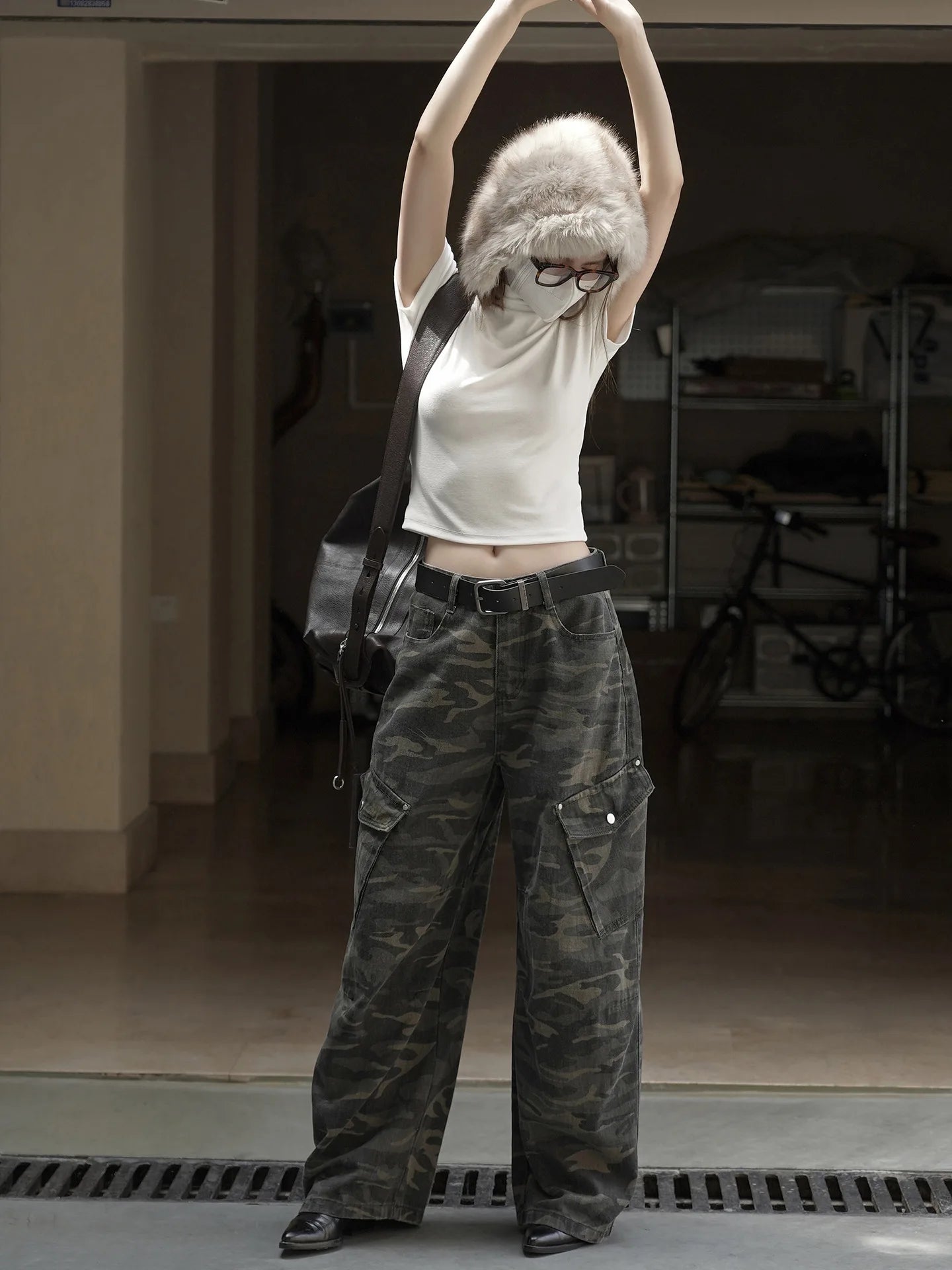 Retro and trendy waistband, workwear, large pocket, casual pants, three-dimensional and stylish pants for women