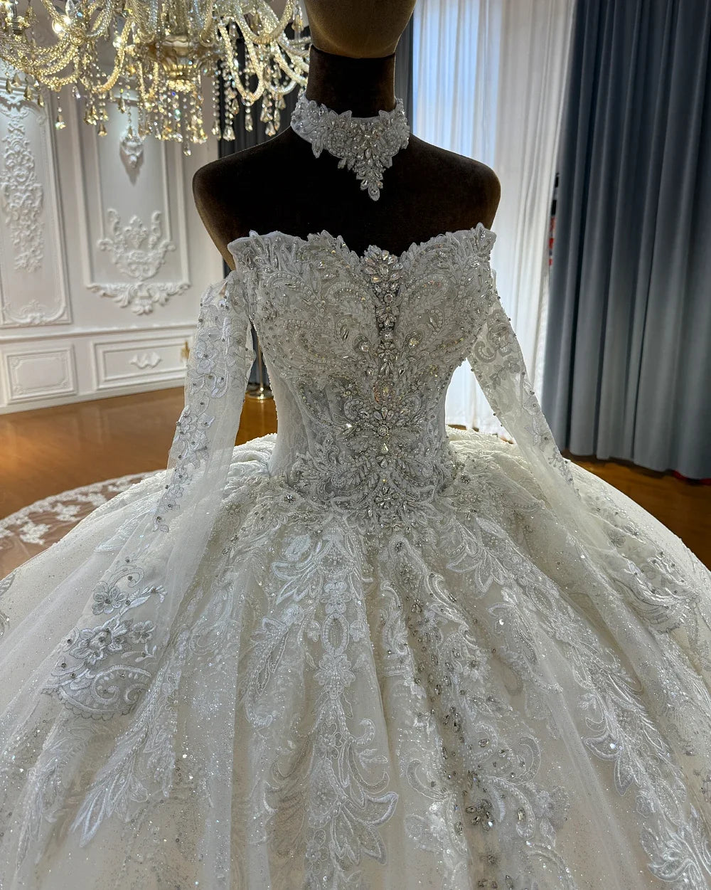Customized Luxury Wedding Dress Amanda Novias Official New Design Strapless Elegant Bride Dress With Detachable Sleeves