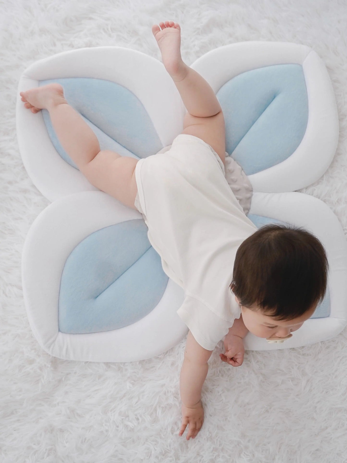 Baby bath mat can lie down fold newborn creative flower bath mat baby bath lotus safety cushion