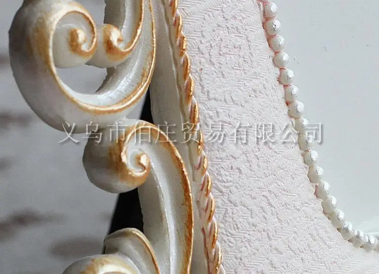 Wholesale of 6-inch Pastoral Photo Frames, Resin Painted Photo Frames, Rose Creative Photo Frames