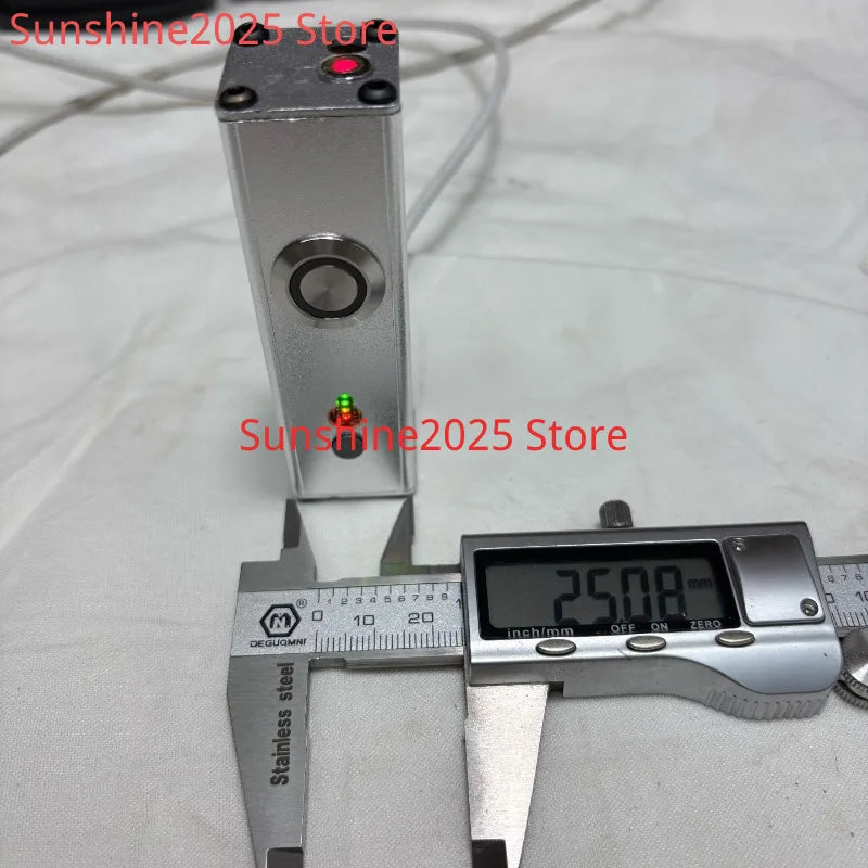 1 Meter Effective Distance Handheld 40 Watt Laser Pump Source