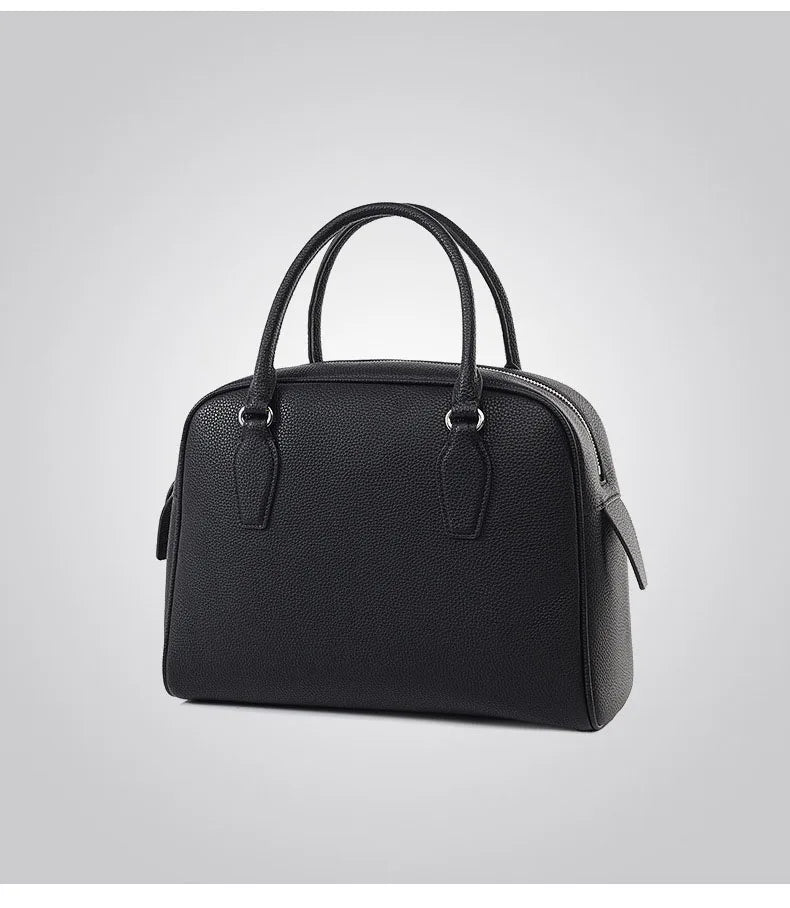 New Women's Handbag, Simple Casual Bag, Large-Capacity Briefcase, Fashionable Commuter Tote Bag, Retro-Style Water-Repellent Bowling Bag