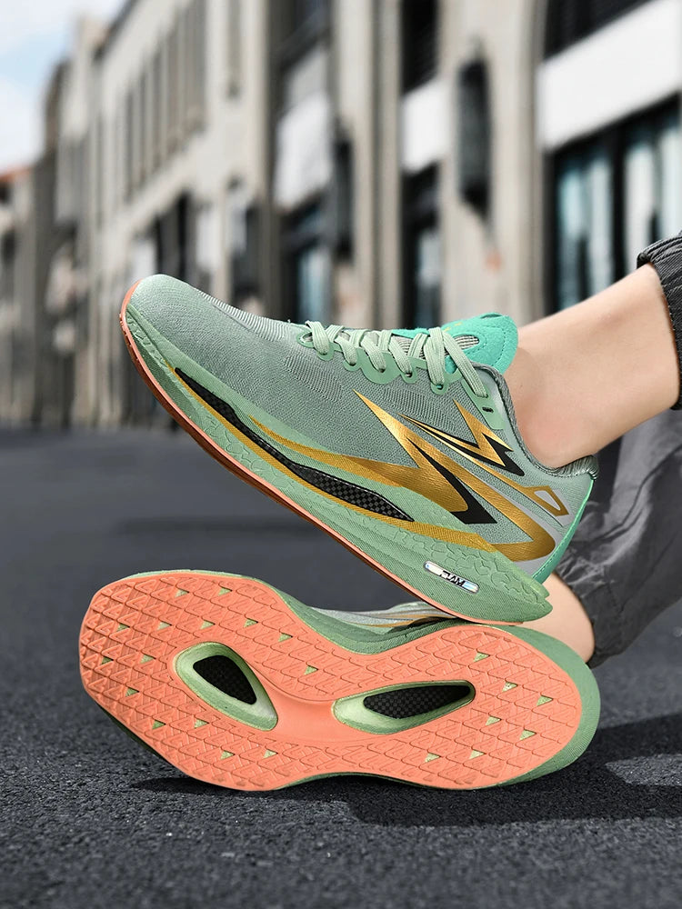 Running shoes for Outdoor use, Fashionable for Both Men and Women, Comfortable and Breathable sports and Casual shoes. black 10