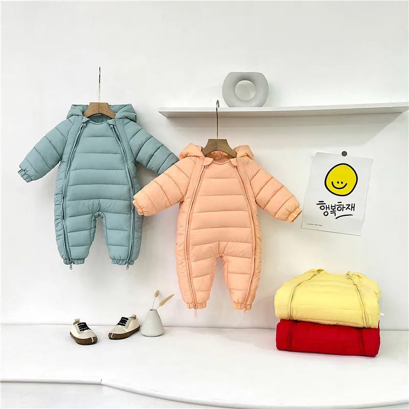 New newborn baby clothes jumpsuit baby solid color crawling clothes for boys and girls aged 0-3 winter cotton clothes for babies